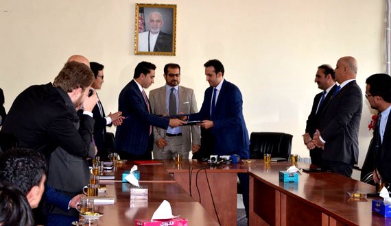 وزارت مخابرات و شرکت ترکیش ایرلاینز قرارداد همکاری امضا کردند