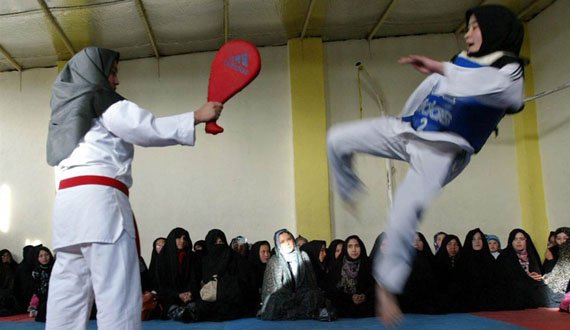 رقابت ده‌ها ورزشکار زن برای حضور در تیم های ملی کاراته