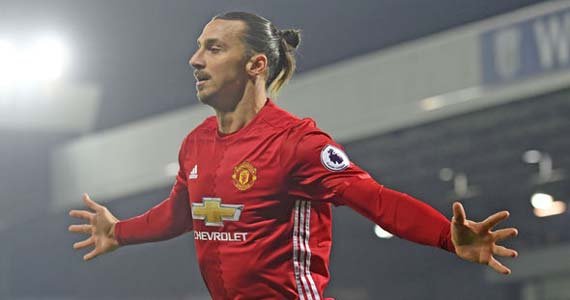 مهاجم سوئدی شیاطین سرخ برترین بازیکن هفته هفدهم لیگ برتر انگلیس شد