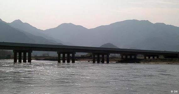 کشورهای همسایه در تلاش ناامنی افغانستان بخاطر دست یافتن به آب‌های رایگان