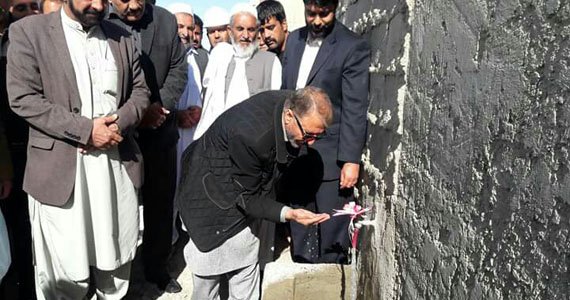 آغاز نصب میترهای “خانه به خانه” شبکۀ آبرسانی نیمروز