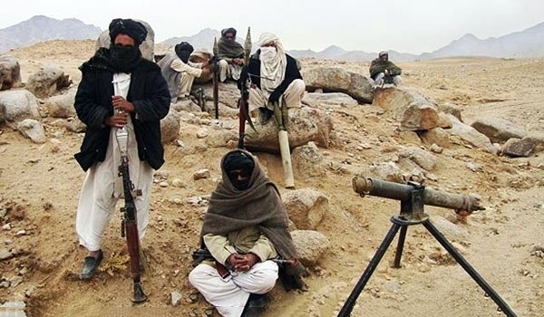 طالبان سربازان قندوز را کشته و ده‌ها خانواده را به عزا نشاندند
