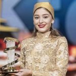 دختر افغان جایزۀ بهترین بازیگر را از جشنوارۀ بین‌المللی مراکش به دست آورد