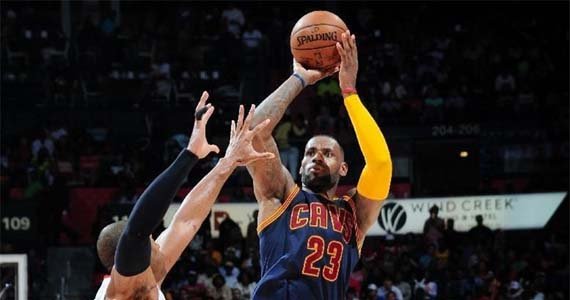 پیروزی تیم بسکتبال کلیولند بر مفیس گریزلیز