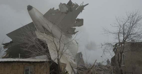 هواپیمای باری حداقل ۳۰ نفر را به کام مرگ کشاند