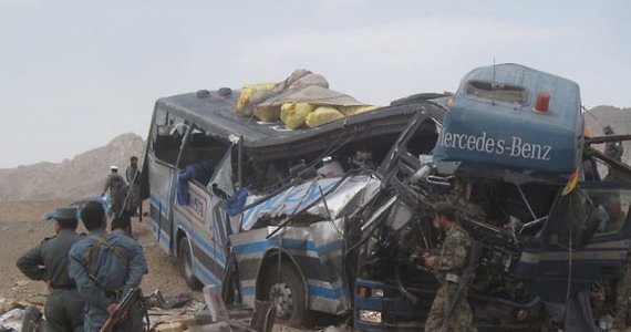 کشته و زخمی شدن ۱۸ تن در رویداد مرگبار ترافیکی در هرات