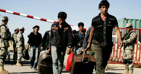 دولت ایران ۸۰۰ کودک افغان را رد مرز کرده است