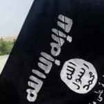داعش دو نوجوان را در افغانستان سر زده است