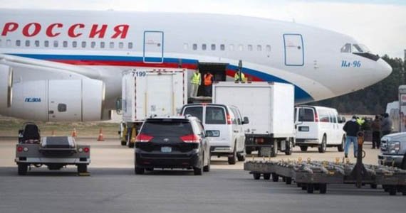 دیپلمات‌های روسی همراه خانواده‌هایشان امریکا را ترک کردند