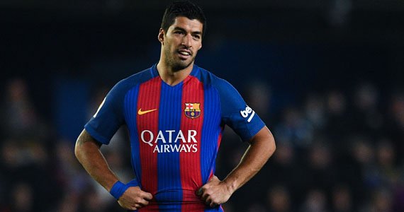 سوارز: مسی در هر بازی خوب می‌درخشد