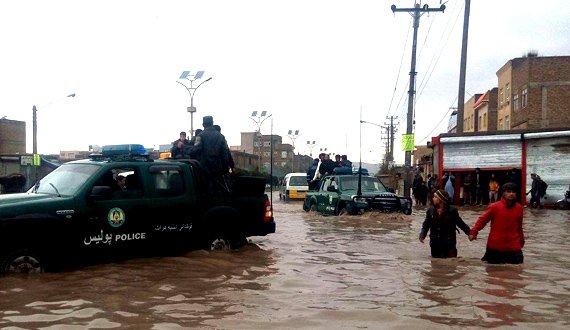 دستور رییس‌جمهور به‌خاطر کمک به آسیب‌دیدگان سرازیر شدن سیلاب در هرات