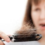 با یک شامپو طبیعی از ریزش مو جلوگیری کنید!