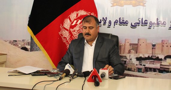 ولسوال گذره از فعالیت مخالفان مسلح نگران نیست