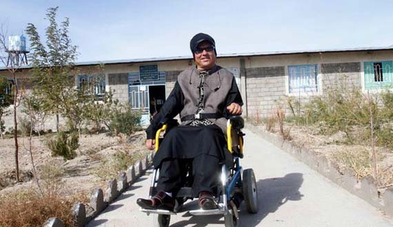 اعزام معلولان هرات برای ادامه تحصیل به خارج کشور