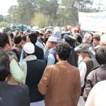 اعتراض‌کنندگان: شهرداری هرات نباید دکان‌های ما را تخریب نماید