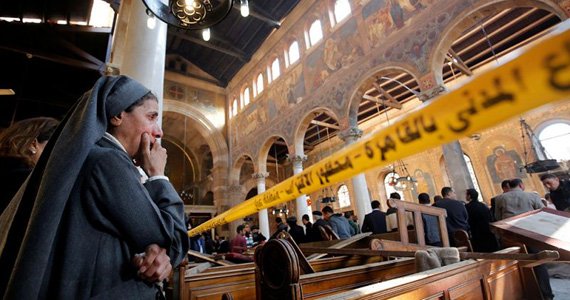 در پی حملات انفجاری به کلیساهای مصر؛ وضعیت فوق‌العاده در این کشور اعلام شد