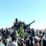 اعتراض‌کنندگان: هیچ کس نمی‌تواند که نماد جهاد را ویران نماید