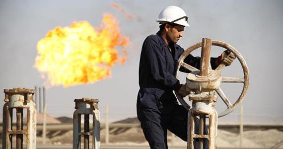 عراق تولیدات نفتی‌اش را کاهش می‌دهد