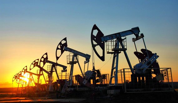 عراق و الجزایر برای کاهش تولیدات نفتی به توافق رسیدند