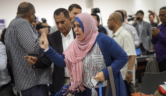 یمن با فروپاشی کامل دست و پنجه نرم می‌نماید