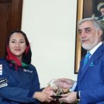 رهبران حکومت از کارکرد خلبان زن استقبال کردند