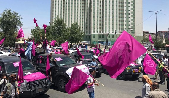جنازۀ حکومت وحدت ملی بر دوش رستاخیزی ها