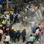 در پی فروریختن ساختمانی در هند ۱۲ تن کشته شدند