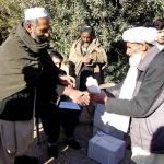 توزیع کود کیمیاوی برای باغداران فراه