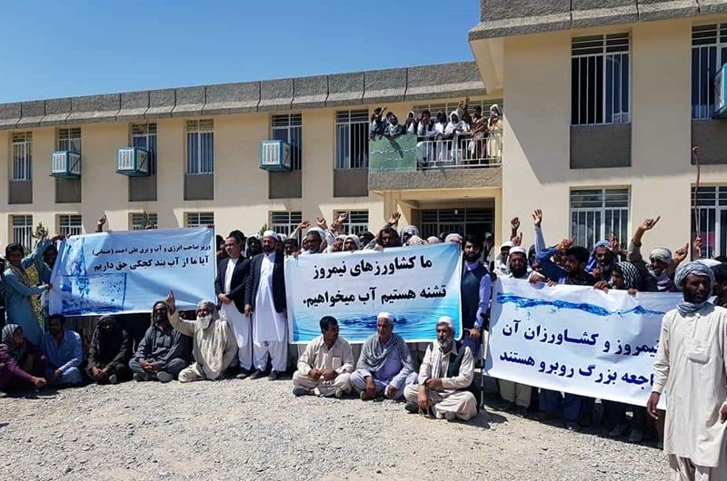 کشاورزان نیمروز به فراموشی سپرده شدند