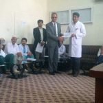شماری از کارمندان بیمارستان مرکزی هرات از سوی مقام ولایت تقدیر شدند
