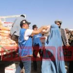 صدها خانواده آواره در فراه کمک دریافت کردند