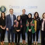 دیدار ایوانکا ترامپ با تیم دختران روباتیک کشور