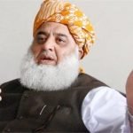 رهبر جمعیت علمای پاکستان:” پیکارجویان طالب با حکومت افغانستان مذاکره کنند”