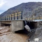 سیلاب در افغانستان به جاده ها هم امان نداد