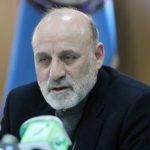 داوودزی، به هند سفر کرد