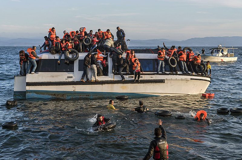 گارد ساحلی ترکیه ۳۳ پناهجو را از خطر غرق شدن نجات داد