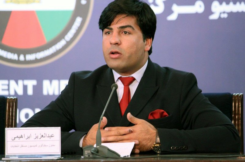 اعلام آمادگی کمیسیون مستقل انتخابات افغانستان برای برگزاری انتخابات با دو نامزد