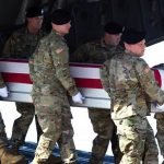 دو سرباز آمریکایی به ضرب گلوله یک سرباز افغان در قندهار کشته شدند