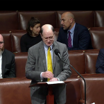 ترامپ برای حمله به ایران باید از کنگره آمریکا اجازه بگیرد