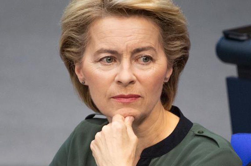 وزیر دفاع آلمان در آستانه تکیه زدن بر کرسی ریاست کمیسیون اروپا