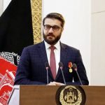 مشاور امنیت ملی افغانستان می‌گوید که مذاکرات طالبان و آمریکا در مرحله ابتدایی قرار دارد