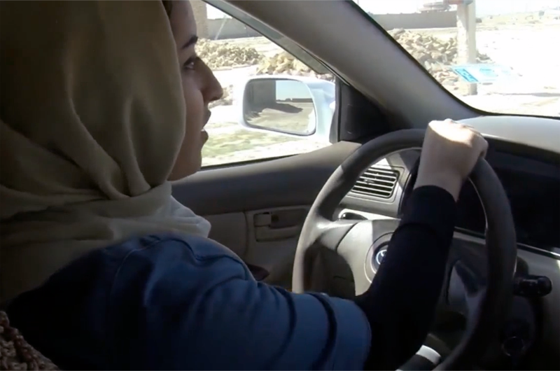 مقام‌های هرات نسبت به افزایش علاقه‌مندی زنان این ولایت به رانندگی خوشبین هستند