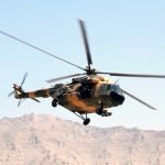 هلی‌کوپترهای ارتش بر فراز پایگاه‌های پیکارجویان طالب در بادغیس