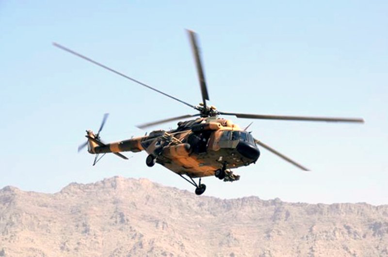 جنگنده‌های هوایی ارتش، جان ولسوال نام نهاد پیکارجویان طالب در المار فاریاب را گرفتند
