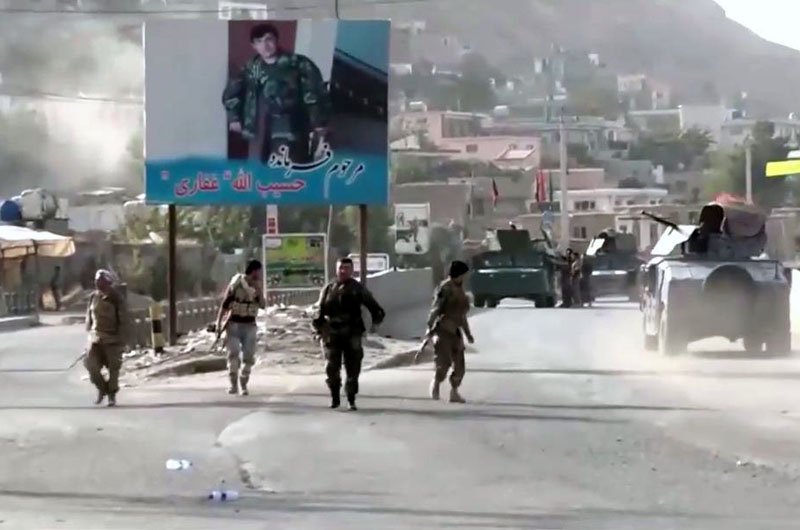 ضد حمله نیروهای دولتی به پیکارجویان طالب، ۱۰۲ عضو این گروه به کام مرگ کشانده شدند