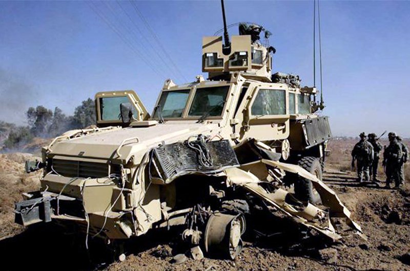 کاروان نظامی آمریکا در بگرام هدف قرار گرفت/ پیکارجویان طالب: هشت آمریکایی کشته شدند