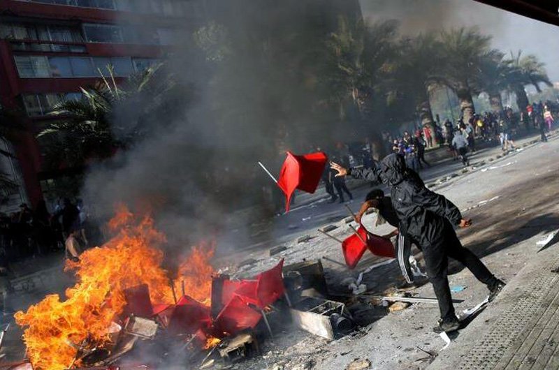 اعتراضات در شیلی ادامه دارد، سازمان ملل خواهان تحقیق پیرامون افراد کشته شده