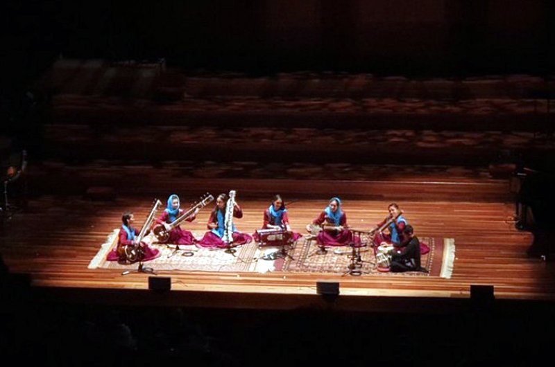 درخشش دختران افغان؛ ارکستر زهره استرالیا را به تحسین واداشت