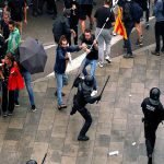 شهر بارسلون در اسپانیا زیر پای معترضان حکومتی لگدمال شد