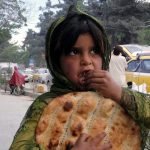 نزدیک به نیمی از جمعیت افغانستان با چالش‌های تغذیه‌ای مواجه هستند